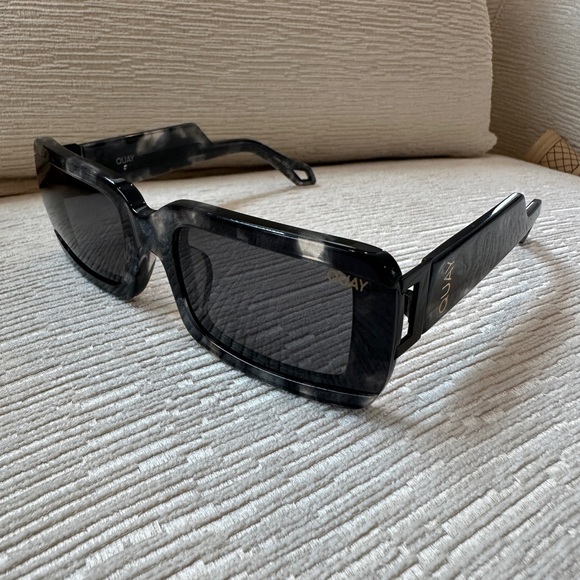 Quay Australia Accessories - Quay Black Marble Sunglasses